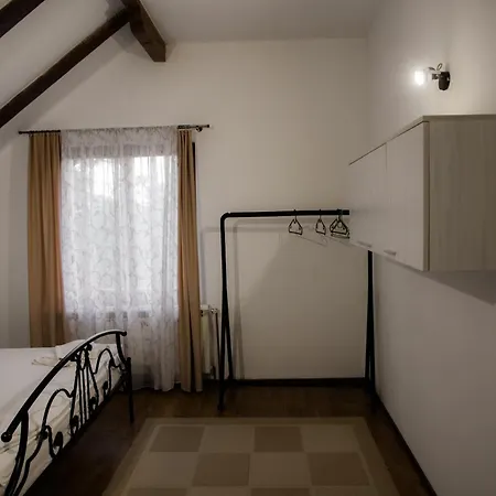 Lio & Restaurant Devojacki Bunar Bed and breakfast Vladimirovac